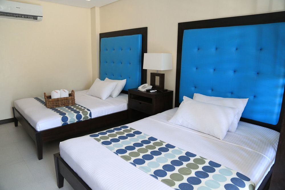 Puerto Del Sol Beach Resort And Hotel Club Bolinao Pangasinan Exterior photo